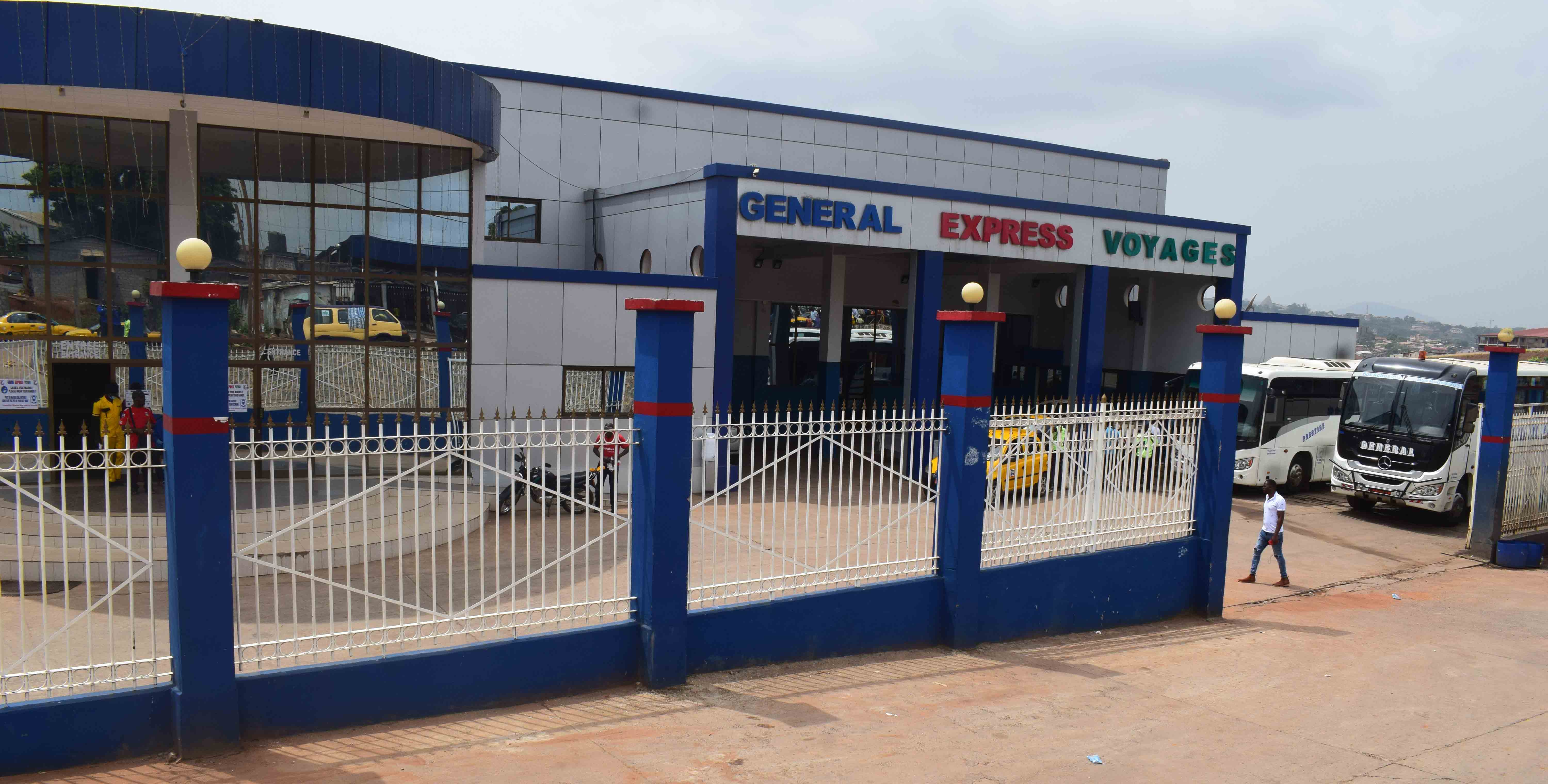 General Express Voyages - terminal et flotte